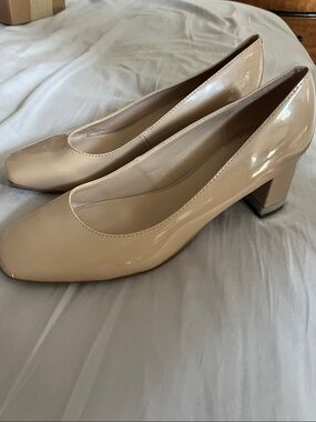 Bandolino Patent Low Block Heel Pumps in Nude Beige